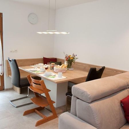 Apartamento Schweinsteghof Urlaub Auf Dem Bauernhof Sarentino Exterior foto
