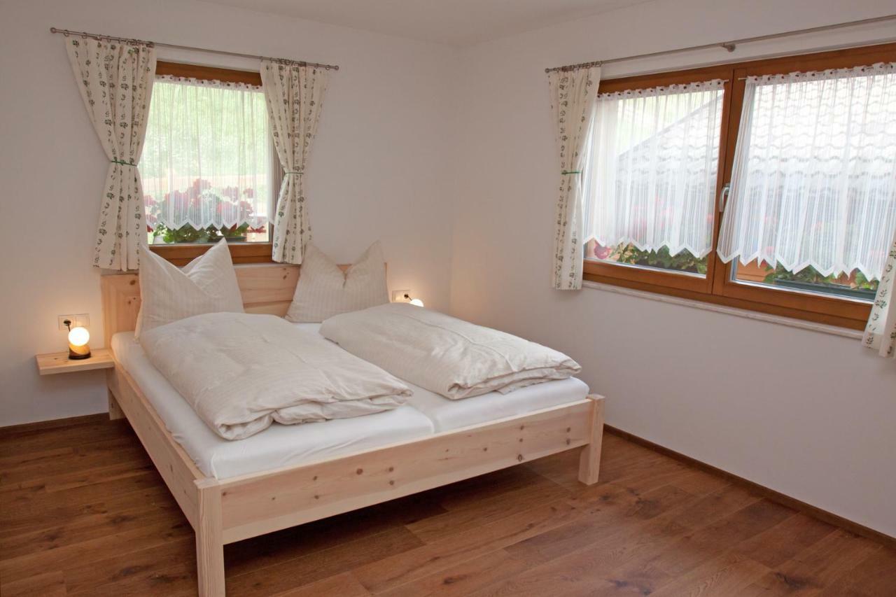 Apartamento Schweinsteghof Urlaub Auf Dem Bauernhof Sarentino Exterior foto