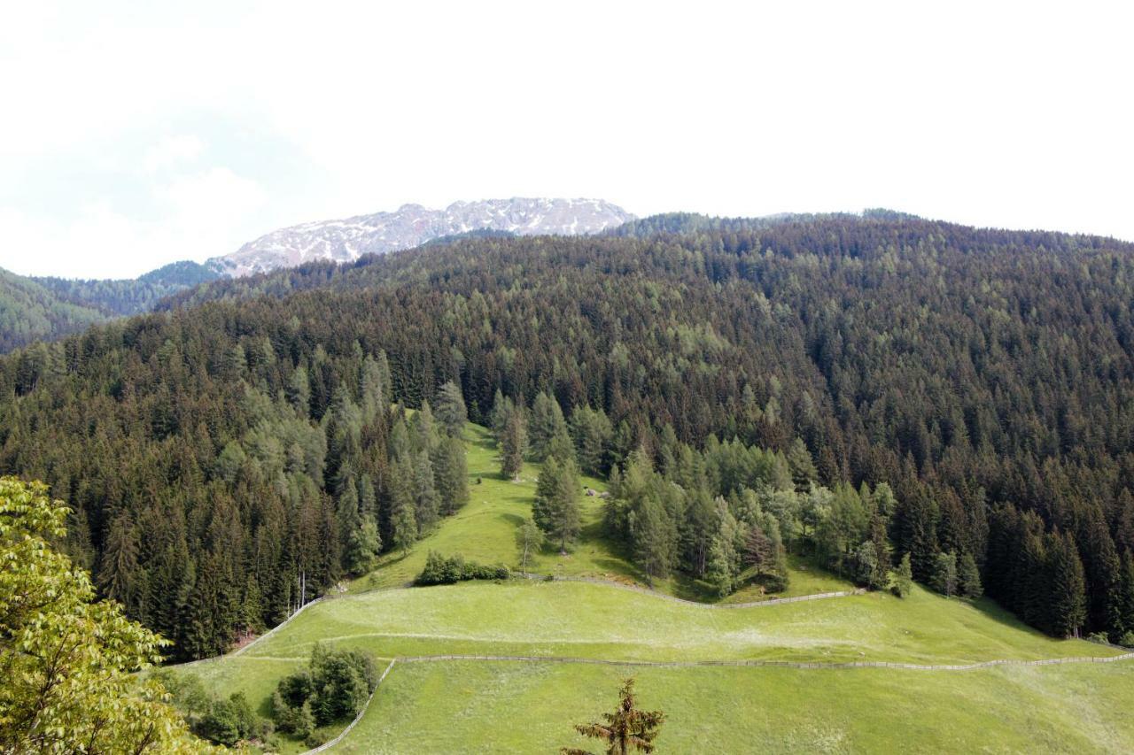 Apartamento Schweinsteghof Urlaub Auf Dem Bauernhof Sarentino Exterior foto